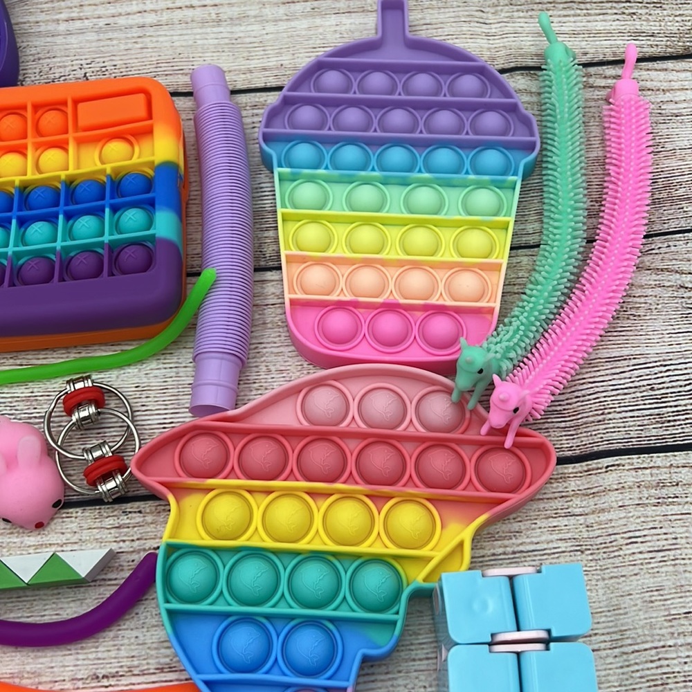 Vibrant Colored Fidget Bundle with Pencil Pouch 24 pieces - Picture 2 of 10